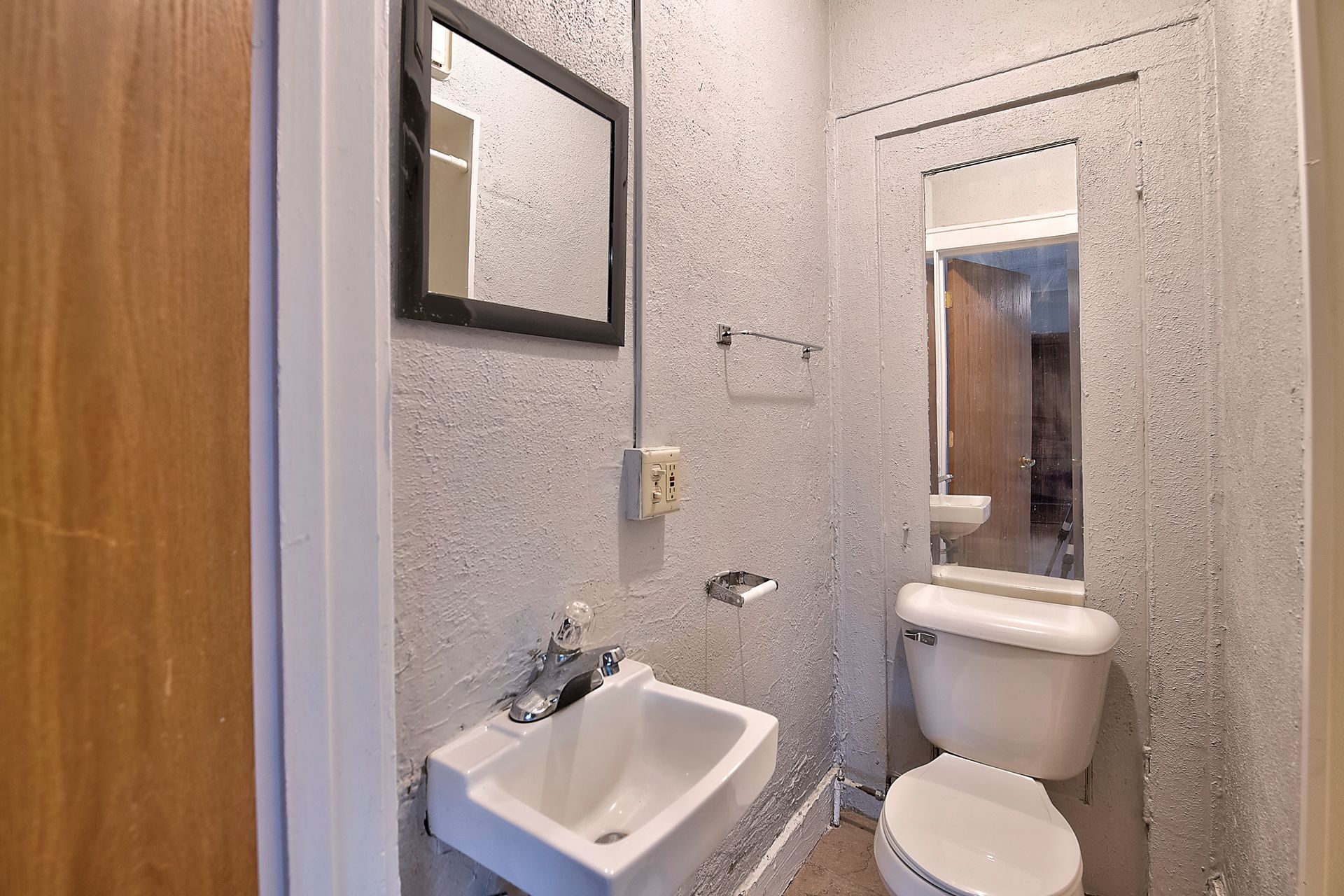 312 N. 35th Ave.